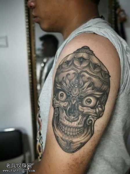 胳膊嘎巴拉cq9电子制图案