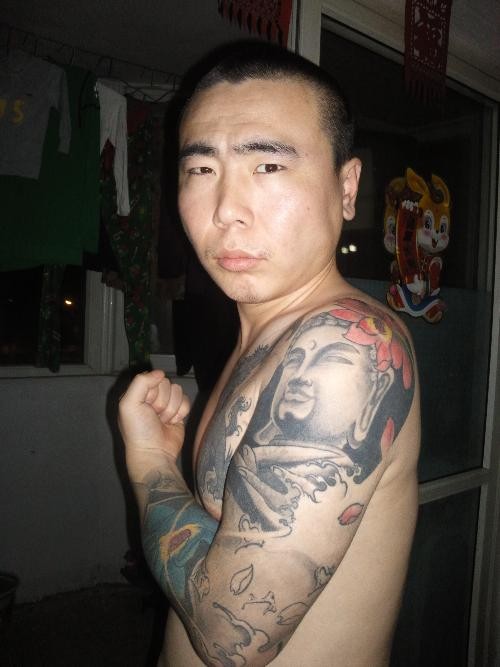 男人手臂艺术如来佛cq9电子制图片