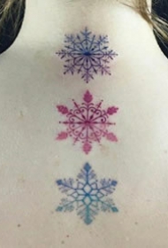 漂亮精致的的一列小清新雪花cq9电子制图