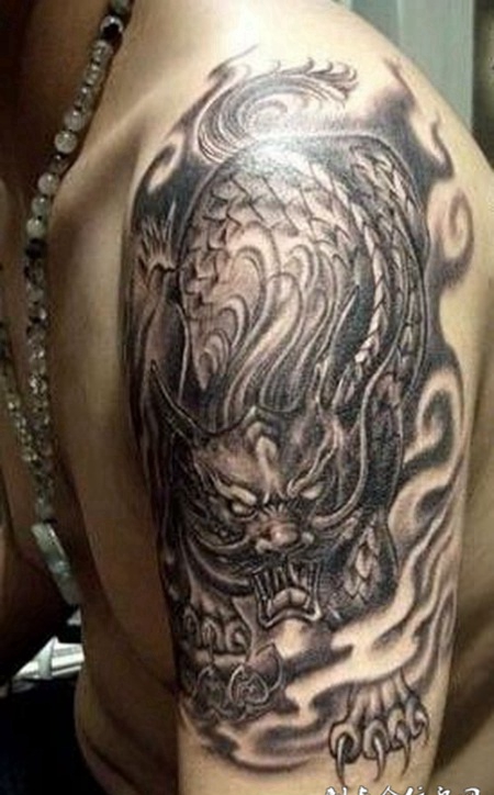 炫酷手臂麒麟彩绘cq9电子制图案