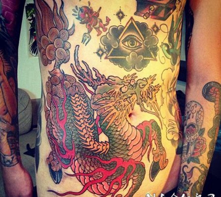 霸气麒麟龙腹部cq9电子