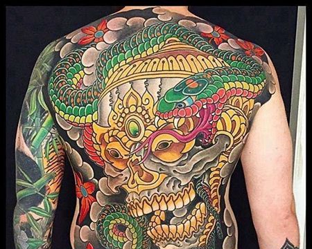 日式后背嘎巴拉蛇cq9电子制图案