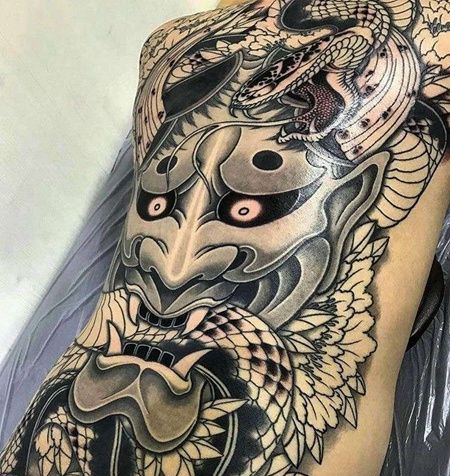 新前卫后背蛇般若艺伎cq9电子制图案