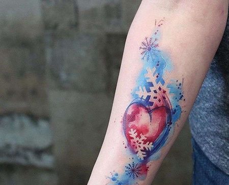 水彩小臂心雪花cq9电子制图案