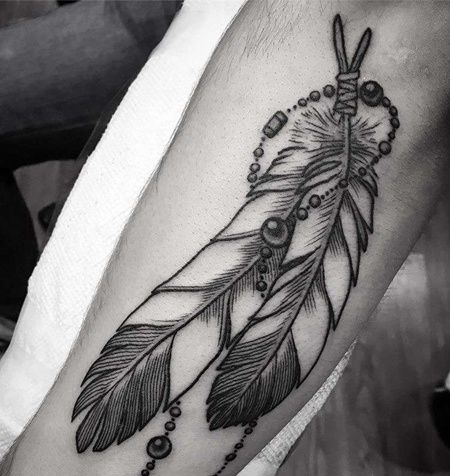 Old School小臂羽毛cq9电子制图案