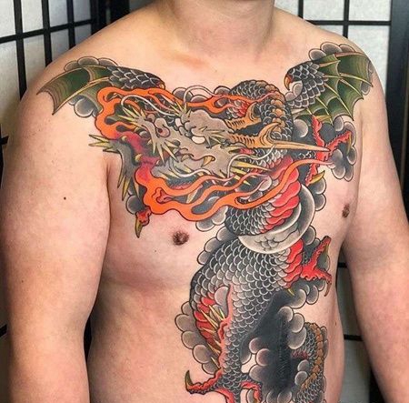 日式前胸腹部龙cq9电子制图案